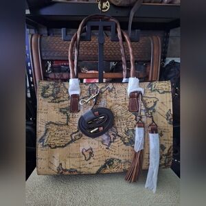 Patricia Nash European Print Leather Tote with Crossbody NWT